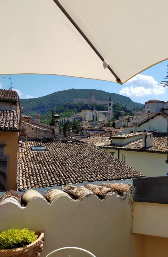 Sotto I Tetti Del Borgo Leilighet Spoleto Eksteriør bilde
